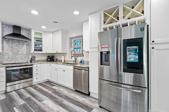 Daytona Paradise Oasis 2 Blocks from Beach - Image 5
